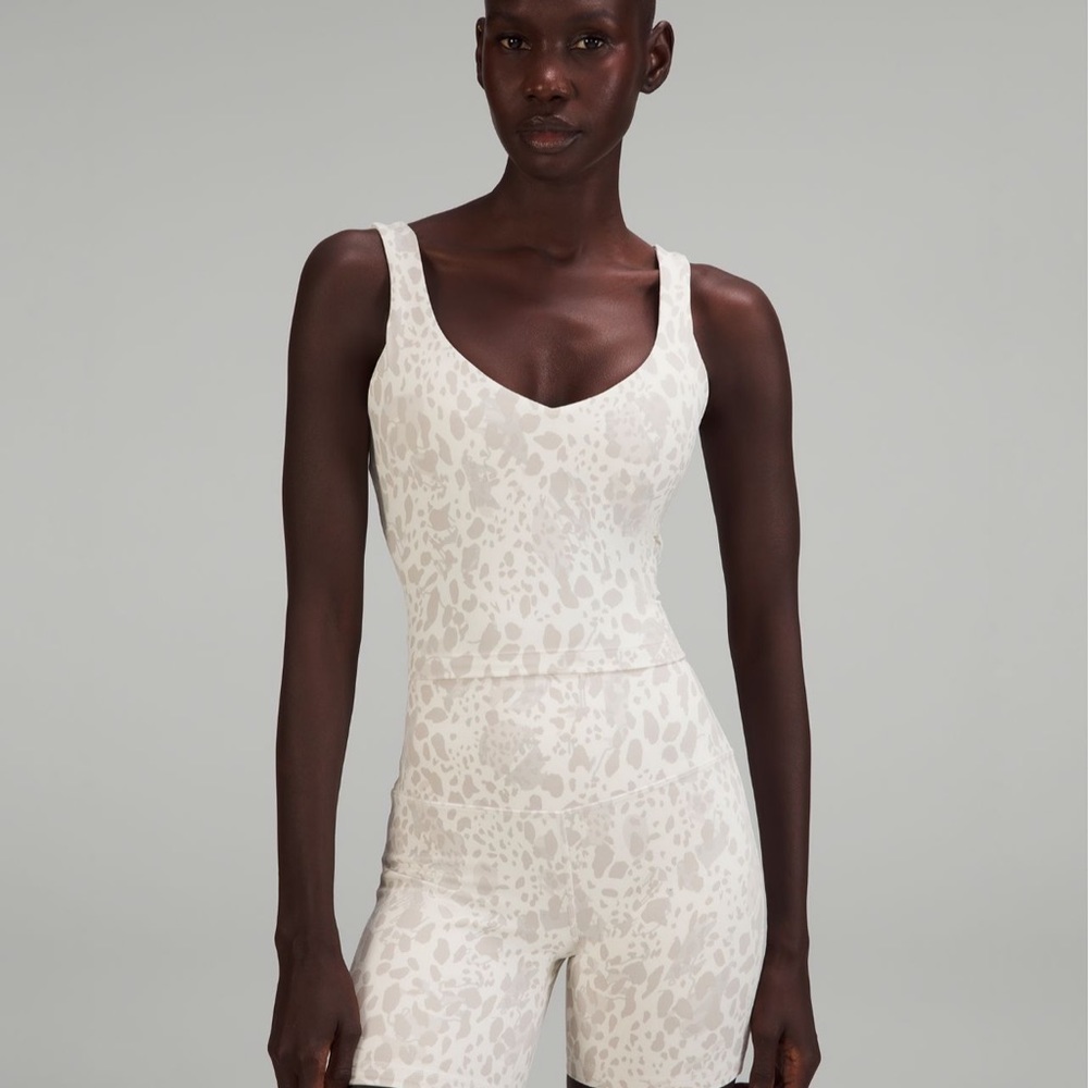 NWT Lululemon align tank